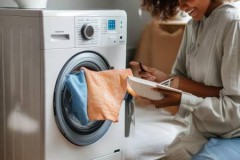 三洋洗衣机售后维修服务专线告诉你-迷你洗衣机使用技巧详解